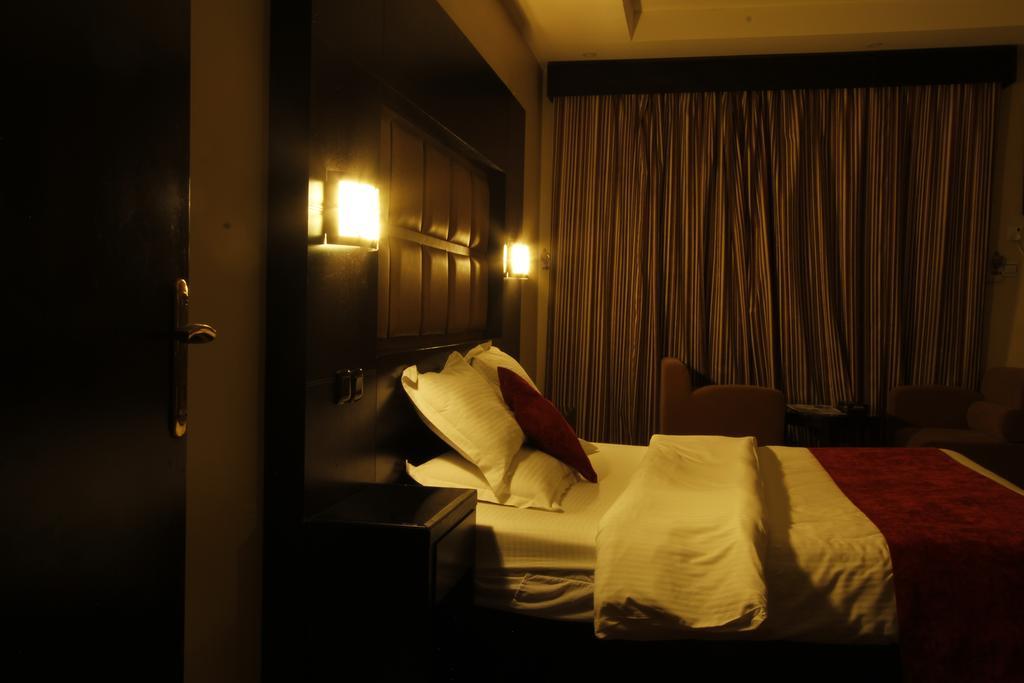 Manazel Al Hamra Apartment 2 布赖代 外观 照片